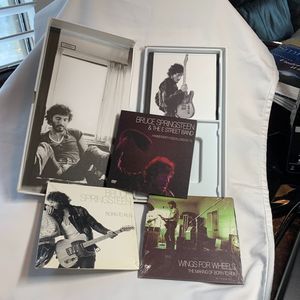 Bruce Springsteen Born to Run 30th Anniversary Edition 2 New Sealed CDs 1 Extra